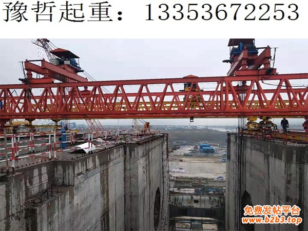 广西桂平县200架桥机架设钢门叶