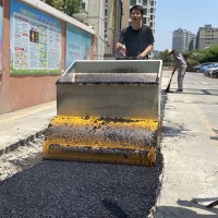 手推式沥青摊铺机 自走式小区旧地面修补机