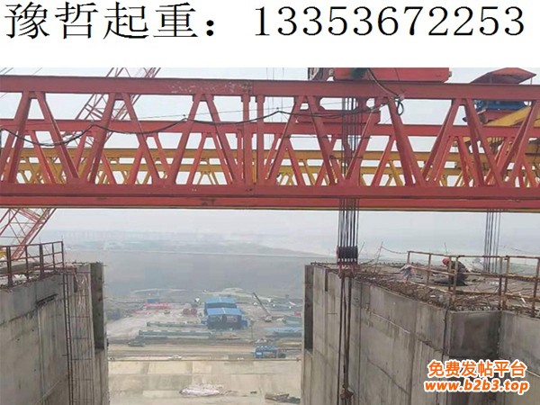 广西贵平县大藤峡水电站200吨架桥机吊装钢支臂