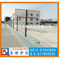 上海桃形立柱护栏网 战斧式喷塑围墙围网 小区学校医院围网