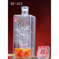 内蒙古玻璃工艺酒瓶加工公司_河间宏艺公司厂价订制内置酒瓶