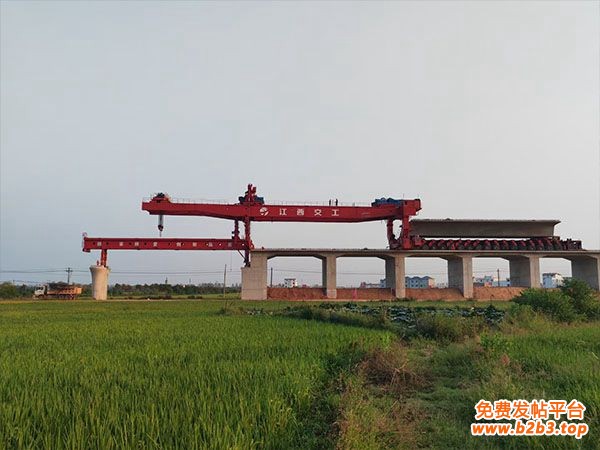 岳阳900高铁架桥机